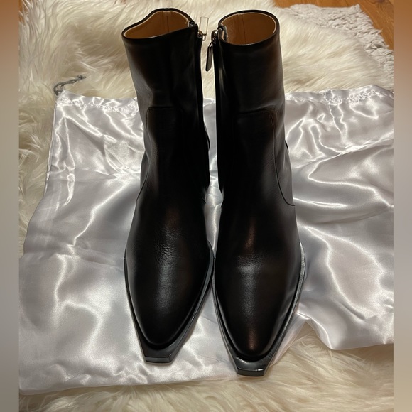 Dear Frances River Black Boot - Picture 7 of 16